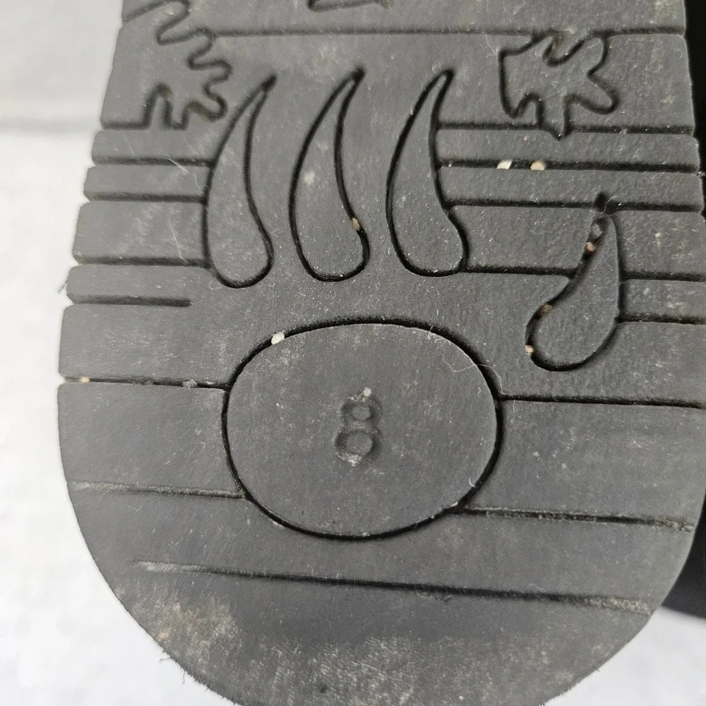 BearPaw brand size